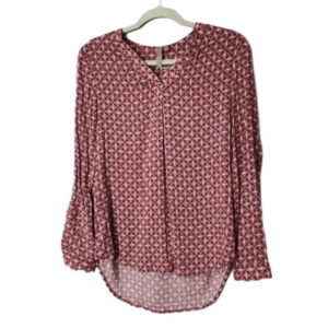 3/$25 Brina & Em red print long sleeve V neck blouse NWT size XS